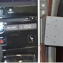 INFINITI Q60 Auto Handyhalter
