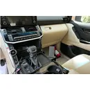 TOYOTA LANDCRUISER 300 Auto Handyhalter