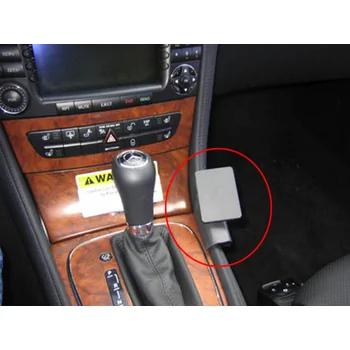Brodit ProClip f�r Mercedes CLS-Klasse (C219), ab Bj. 2005 bis 2010