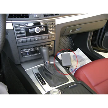 Brodit ProClip f�r Mercedes E-Klasse (W212 / S212 / V212 / A207 / C207), ab Bj. 2010 bis 2017