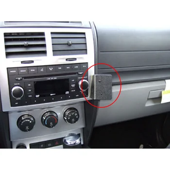 Brodit ProClip f�r Dodge Nitro, ab Bj. 2007 bis 2012
