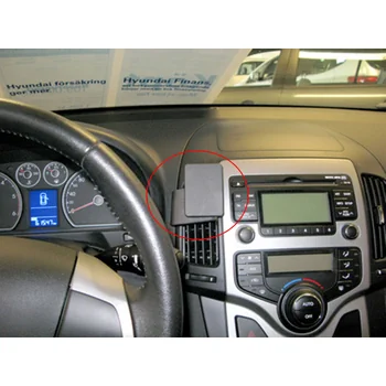 Brodit ProClip f�r Hyundai i30, ab Bj. 2008 bis 2012