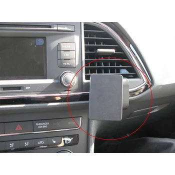 Brodit ProClip f�r Seat Leon III, ab Bj. 2012 bis 2020