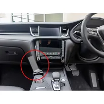 Brodit RHD ProClip f�r Infiniti QX55, ab Bj. 2022 bis 2025 (Nur Rechtslenker!)