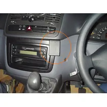 Brodit RHD ProClip f�r Mercedes Vito (W639 / V639), ab Bj. 2003 bis bis 01/2006 (Nur Rechtslenker!)