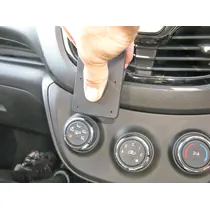 Brodit RHD ProClip f�r Opel (Vauxhall) Viva (Karl), ab Bj. 2016 bis 2021 (NICHT bei Modellen mit Werksnavi Nur Rechtslenker!), Abbildung 3