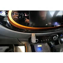 Brodit RHD ProClip f�r Toyota Aygo X, ab Bj. 2022 (Nur Rechtslenker!), Abbildung 1