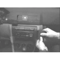 Brodit ProClip f�r Skoda Octavia, ab Bj. 1999 bis 2006 / NUR Ambiente 01-04, Elegance 01-04, GLX 99-00, RS 03-04, SLX 99-00, Tour 99-06, Abbildung 2