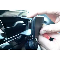 Brodit ProClip f�r Toyota Camry, ab Bj. 2021 bis 2024, Abbildung 1