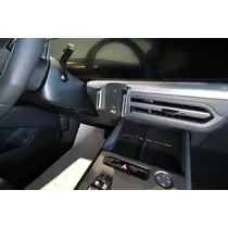Brodit ProClip f�r Audi Q4 e-Tron, ab Bj. 2026, Abbildung 7