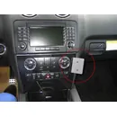 ProClip Halter Mercedes Benz M-Klasse + ML / Brodit ProClip f�r Mercedes ML / M-Klasse (W164) ab Bj. 2005 bis 11/2011 (Nicht bei Holzdekor-Ausstattung) Position: Rechts vom Lenkrad, unten rechts, an der Mittelkonsole