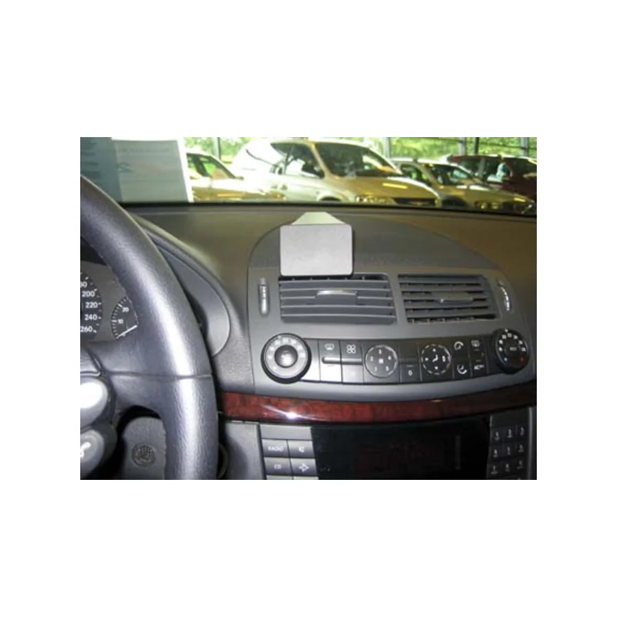 Bild 4 : 213411 : Brodit ProClip (extra stabil) für Mercedes E-Klasse, ab Bj. 2002 bis 2009