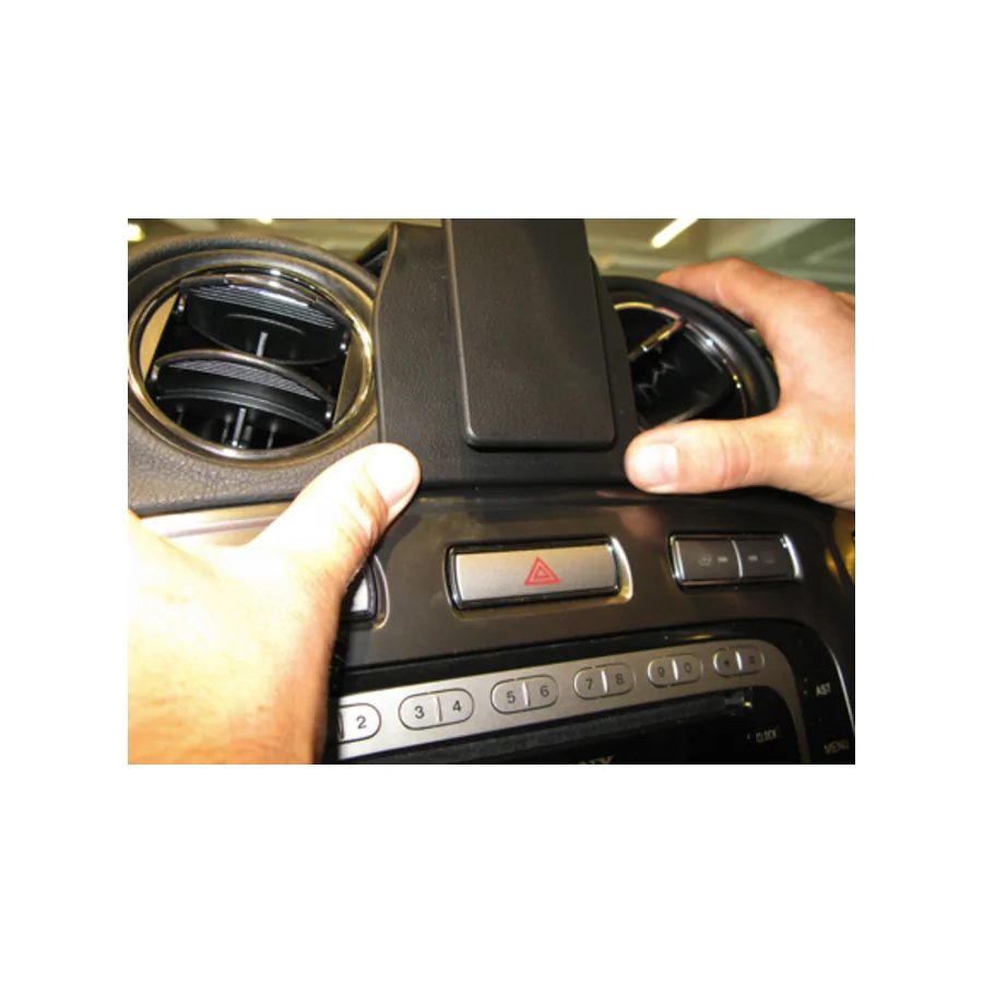 Bild 3 : 213460 : Brodit ProClip (extra stabil) für Ford Mondeo, ab Bj. 05/2007 bis 09/2014 (Nicht bei Ausstattung Business X / nur bei durchgehender Scheibenlüftung)