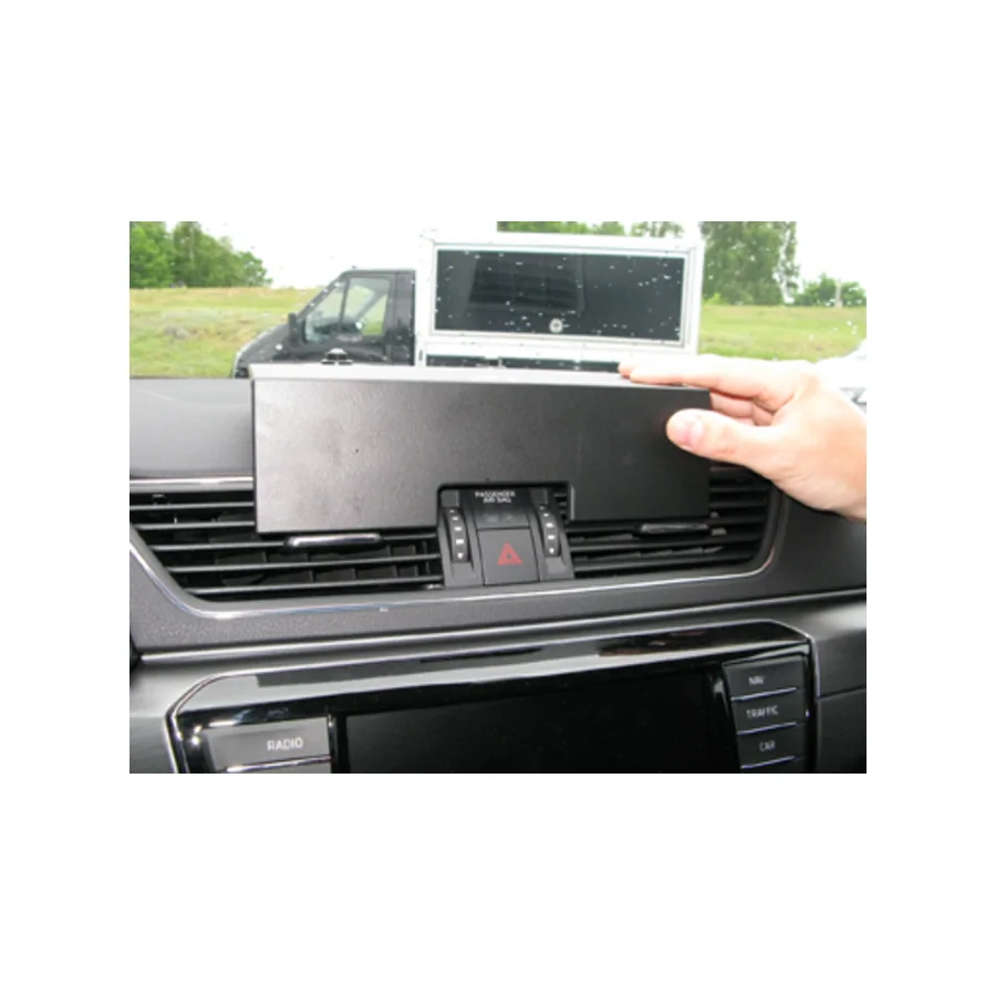 Bild 1 : 213527 : Brodit ProClip (extra stabil) für Skoda Superb III (3V), ab Bj. 2015 bis 2023