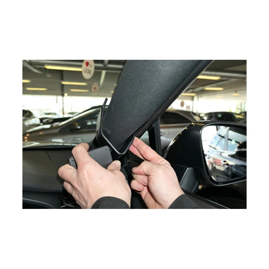 Bild 2 : 605676 : Brodit RHD ProClip für Suzuki Across, ab Bj. 2021 (Nur Rechtslenker!)