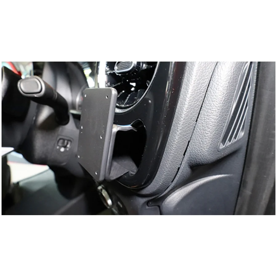Bild 4 : 606042 : Brodit RHD ProClip für Mercedes Vito (W447), ab Bj. 2024 (Nur für Rechtslenker!)