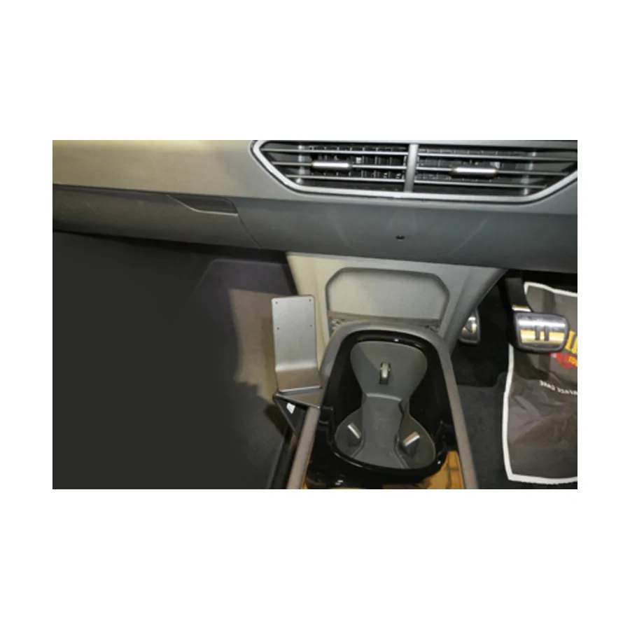 Bild 4 : 635644 : Brodit RHD ProClip für VW ID.3, ab Bj. 2020 (Nur Rechtslenker!)