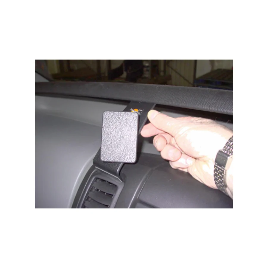 Bild 2 : 653199 : Brodit RHD ProClip für Opel (Vauxhall) Vivaro A, ab Bj. 2001 bis 09/2010 (Nur Rechtslenker!)