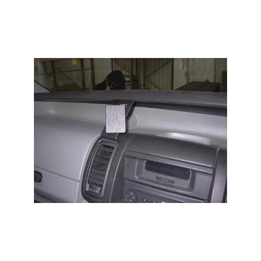 Bild 4 : 653199 : Brodit RHD ProClip für Opel (Vauxhall) Vivaro A, ab Bj. 2001 bis 09/2010 (Nur Rechtslenker!)