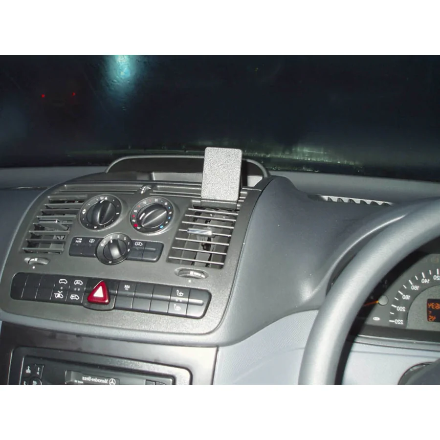 Bild 4 : 653364 : Brodit RHD ProClip für Mercedes V-Klasse (W639 / V639), ab Bj. 2004 bis 04/2014, NICHT für Modelle mit einem Fach oben auf dem Armaturenbrett (Nur Rechtslenker!)