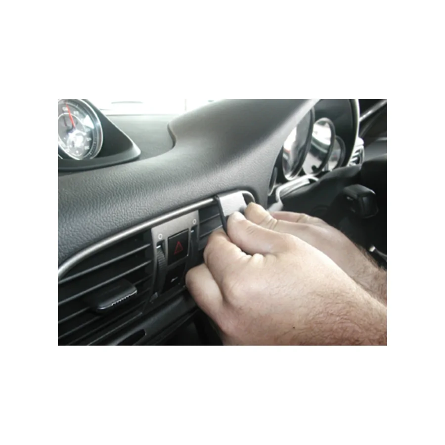 Bild 3 : 653539 : Brodit RHD ProClip für Porsche 911 / Carrera 911S, ab Bj. 2004 bis 2011 (Nur Rechtslenker!)