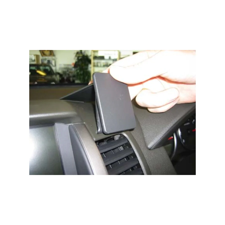 Bild 2 : 653613 : Brodit RHD ProClip für Nissan Pathfinder, ab Bj. 2005 bis 2010 (Nur Rechtslenker!)