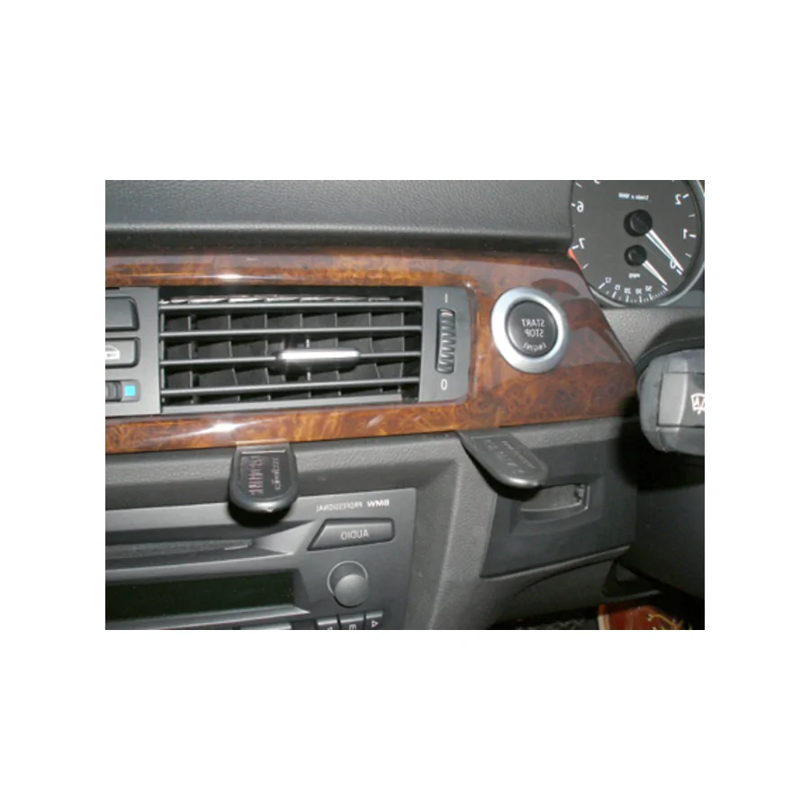 Bild 1 : 653739 : Brodit RHD ProClip für BMW 3er (E90, E91, E92, E93), ab Bj. 2005 bis 2012, nur Fahrzeuge OHNE Werksnavi und MIT Holzapplikation (Nur Rechtslenker!)