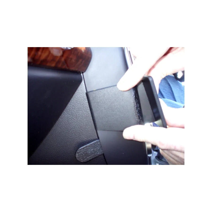 Bild 3 : 654005 : Brodit RHD ProClip für Land Rover Freelander 2 ab Bj. 2007 bis 2013 (Nur Rechtslenker!)