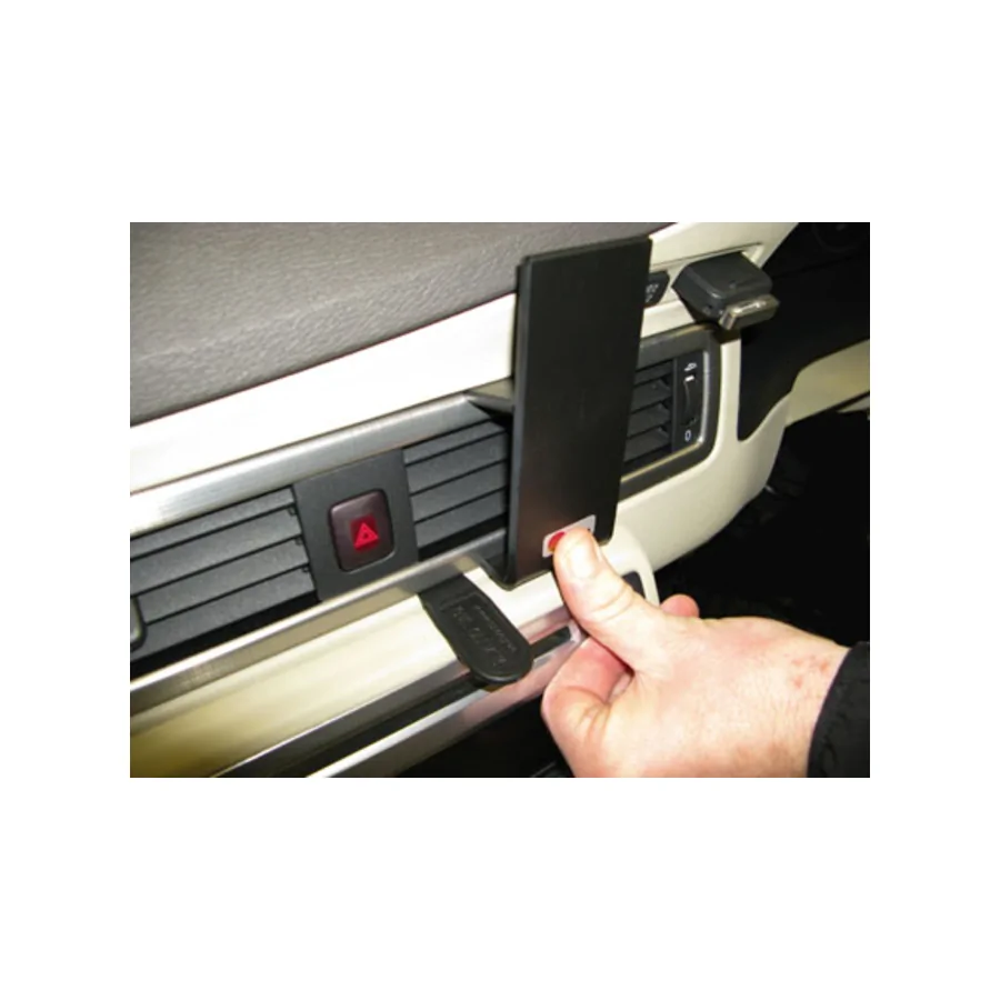 Bild 3 : 654129 : Brodit RHD ProClip für Volvo XC70, ab Bj. 2008 bis 2011, NICHT bei Holzdekor! (Nur Rechtslenker!)