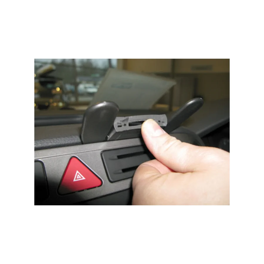 Bild 2 : 654135 : Brodit RHD ProClip für VW Tiguan (Typ 5N), ab Bj. 2008 bis 2015 (Nur Rechtslenker!)