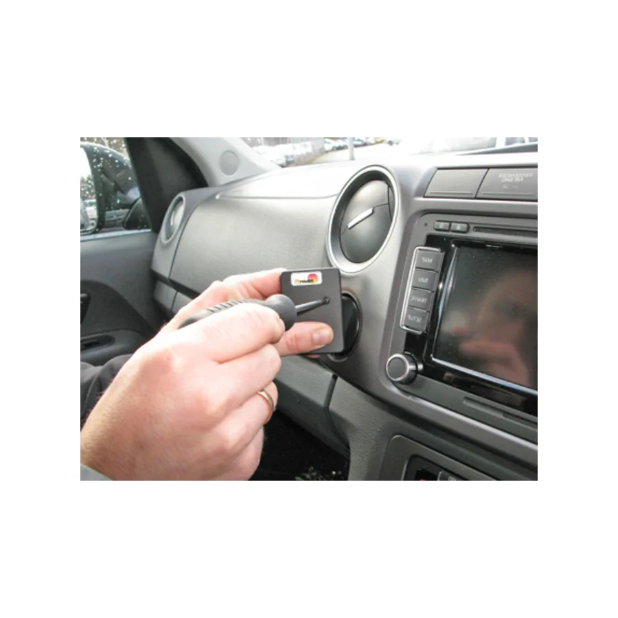 Bild 3 : 654602 : Brodit RHD ProClip für VW Amarok ab Bj. 2011 bis 2016 (Nur zur Montage am VW Multi Mount / Nur Rechtslenker!)