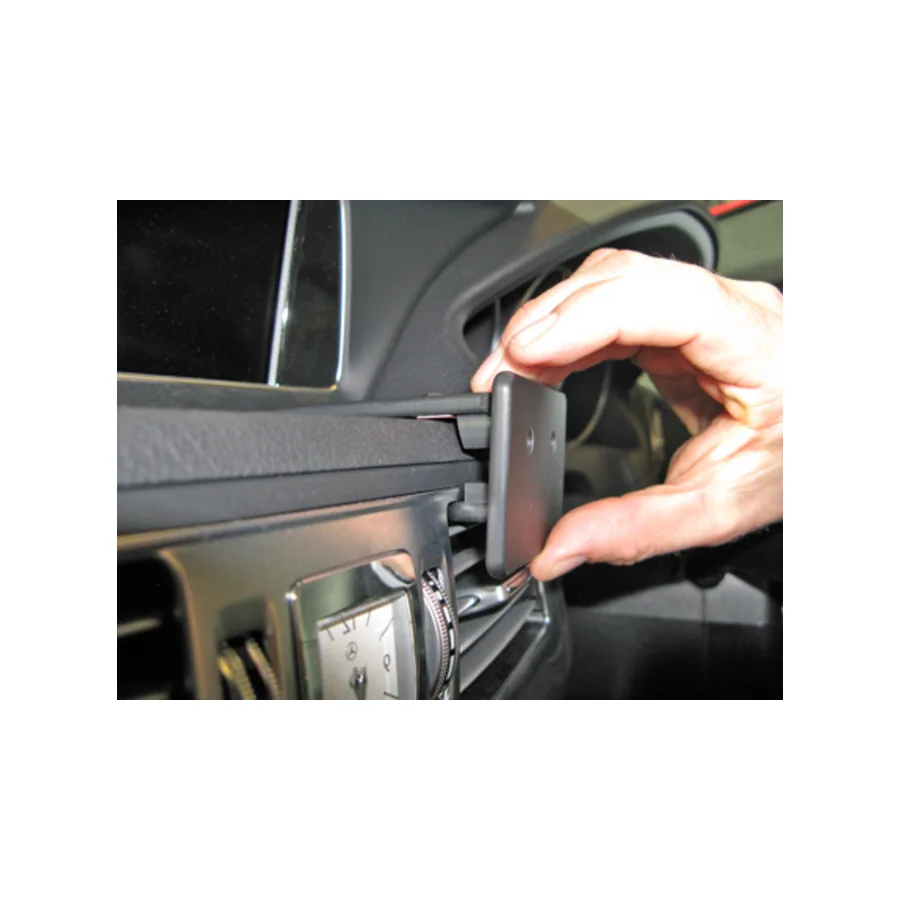 Bild 2 : 654974 : Brodit RHD ProClip für Mercedes E-Klasse (W212 / S212 / V212 / A207 / C207), ab Bj. 2014 bis 2017 (Nur Rechtslenker!)