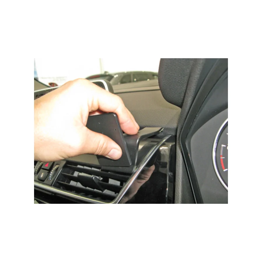 Bild 1 : 655047 : Brodit RHD ProClip für BMW 2er Active (F45) + Grand Tourer (F46), ab Bj. 2014 bis 2021 (Nur Rechtslenker!)