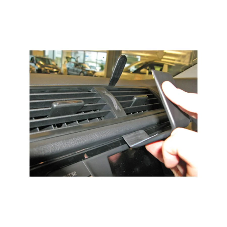Bild 2 : 655076 : Brodit RHD ProClip für Skoda Fabia III, ab Bj. 11/2014 bis 2021 (Nur Rechtslenker!)
