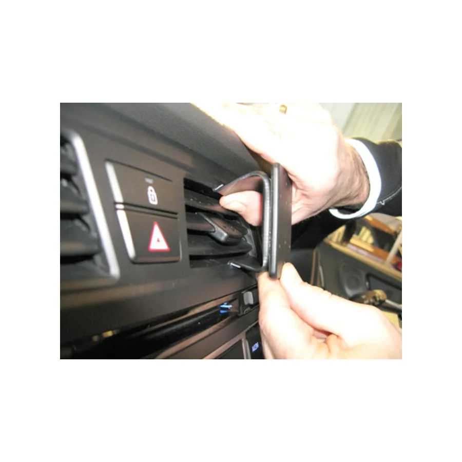 Bild 2 : 655083 : Brodit RHD ProClip für Hyundai i20, ab Bj. 12/2014 bis 06/2018 (Nur Rechtslenker!)