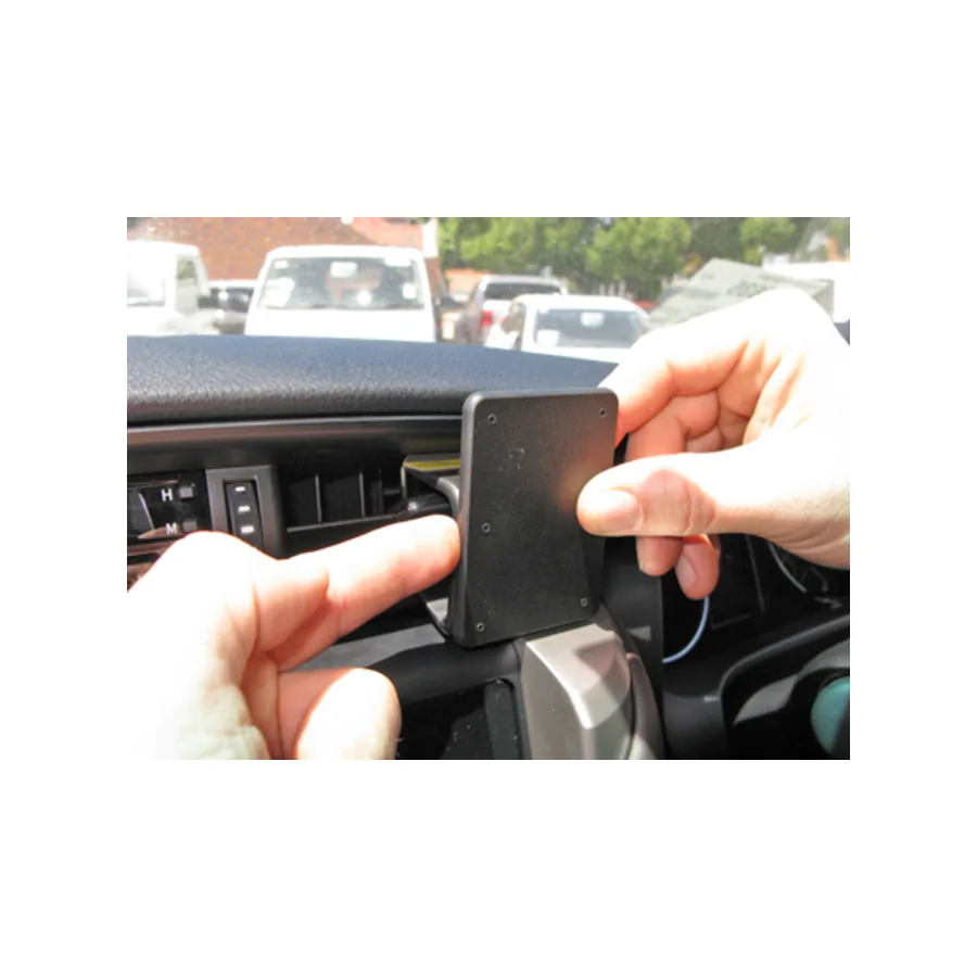 Bild 2 : 655179 : Brodit RHD ProClip für Toyota Fortuner, ab Bj. 2016 bis 2024 (Australia / Nur Rechtslenker!)