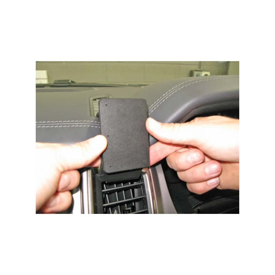 Bild 2 : 655182 : Brodit RHD ProClip für Ford Ranger Wildtrak, ab Bj. 2016 bis 11/2022 (Nur Rechtslenker!)