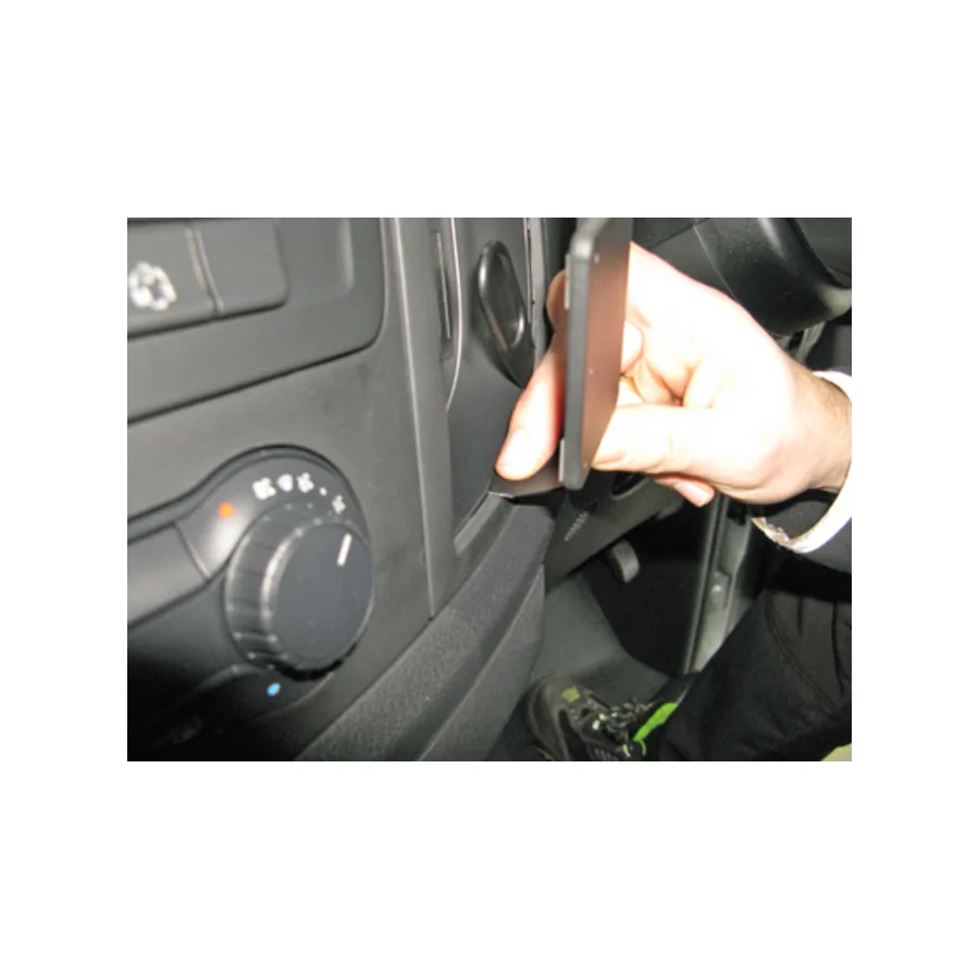 Bild 2 : 655197 : Brodit RHD ProClip für Mercedes Vito (W447), ab Bj. 05/2014 bis 2023 (NUR bei Automatik / Nur Rechtslenker!)