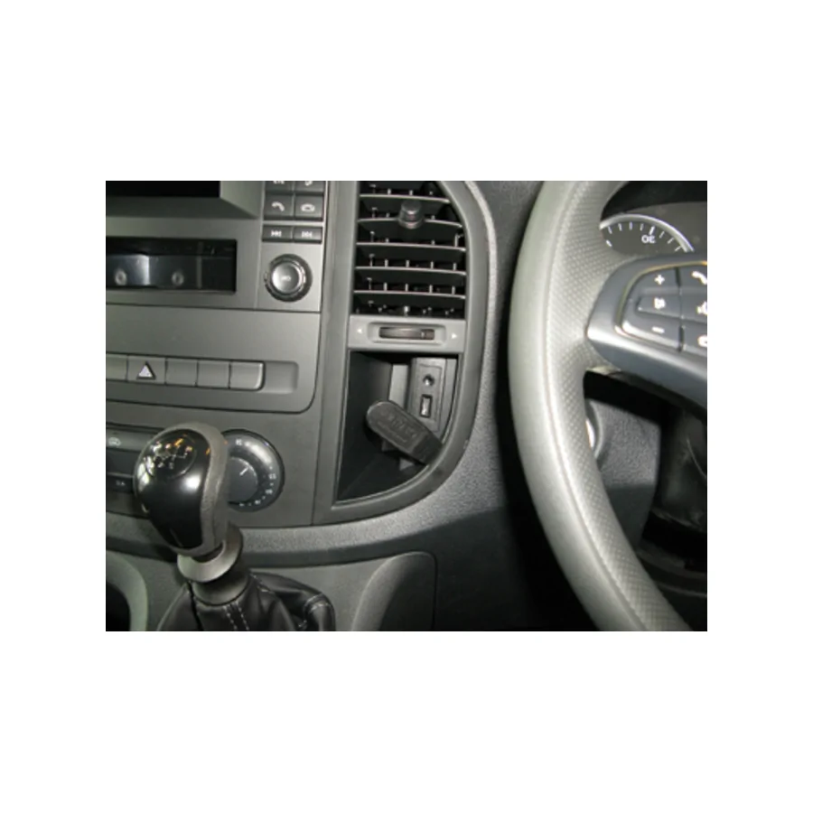 Bild 1 : 655220 : Brodit RHD ProClip für Mercedes Vito (W447), ab Bj. 05/2014 bis 2023, NICHT bei Automatik! (Nur Rechtslenker!)