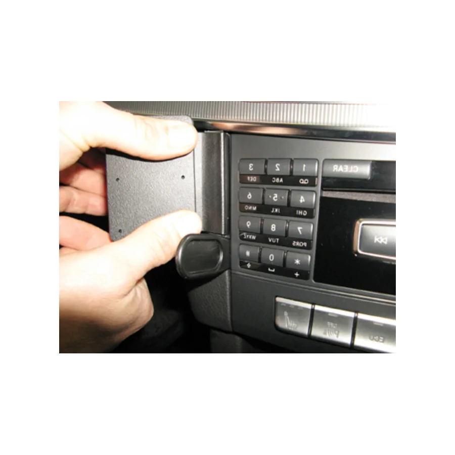 Bild 3 : 655273 : Brodit RHD ProClip für Mercedes E-Klasse (W212 / S212 / V212 / A207 / C207), ab Bj. 2014 bis 2016 (Nur Rechtslenker!)