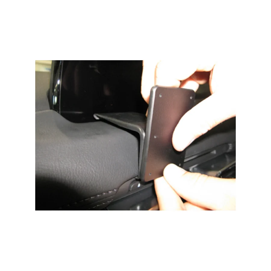 Bild 1 : 655325 : Brodit RHD ProClip für Mazda CX-5, ab Bj. 2017 bis 2020 (NUR für Modelle mit CD-Schacht / Nur Rechtslenker!)