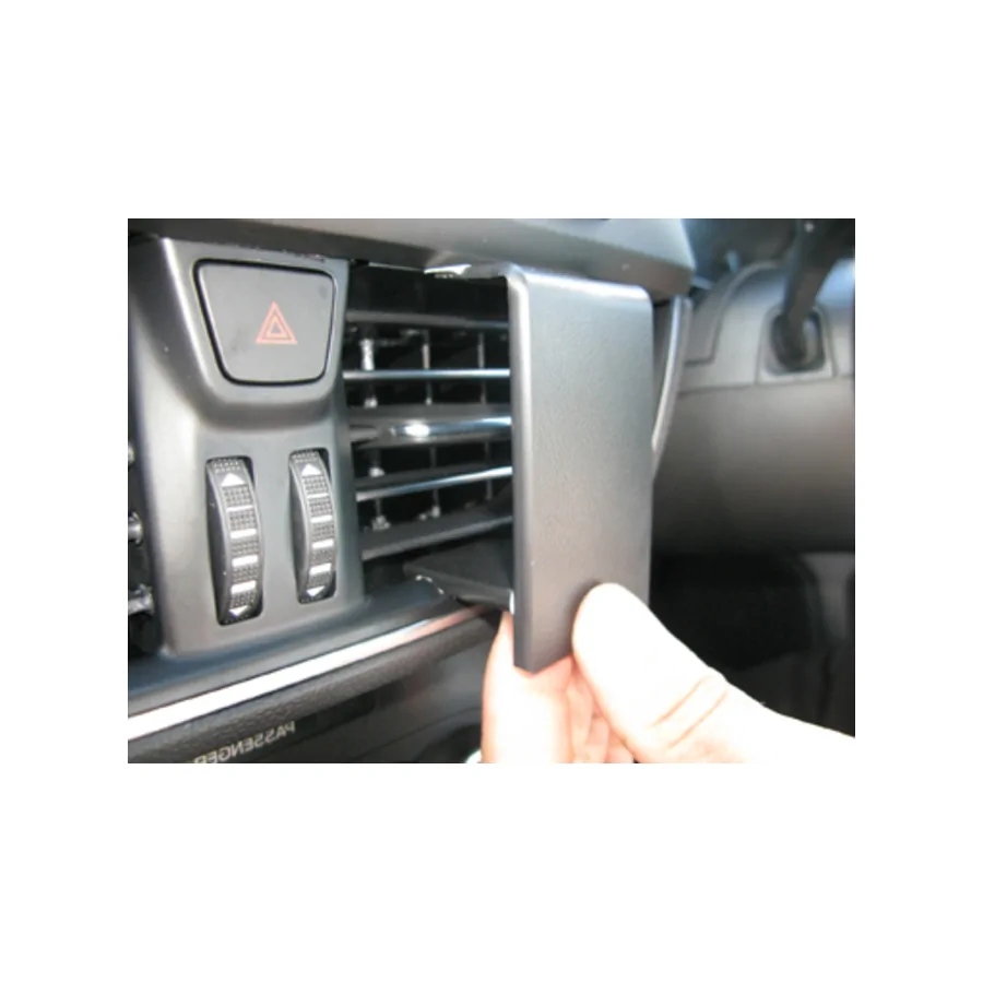 Bild 2 : 655449 : Brodit RHD ProClip für Ford Kuga, ab Bj. 2020 (Nur Rechtslenker!)