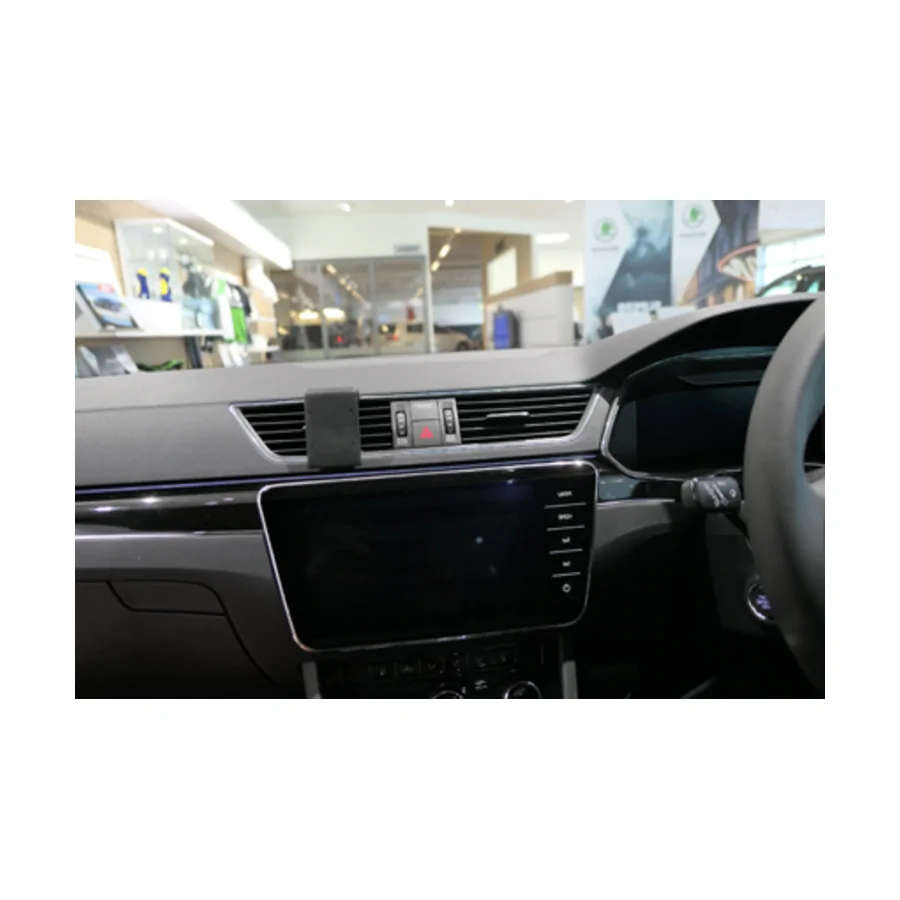 Bild 3 : 655554 : Brodit RHD ProClip für Skoda Superb III (3V) Facelift, ab Bj. 09/2019 bis 2023 (Nur Rechtslenker!)
