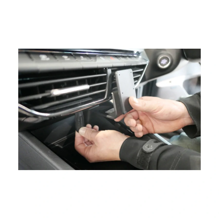 Bild 1 : 655619 : Brodit RHD ProClip für Skoda Octavia IV ab Bj. 2020 (Nur Rechtslenker!)