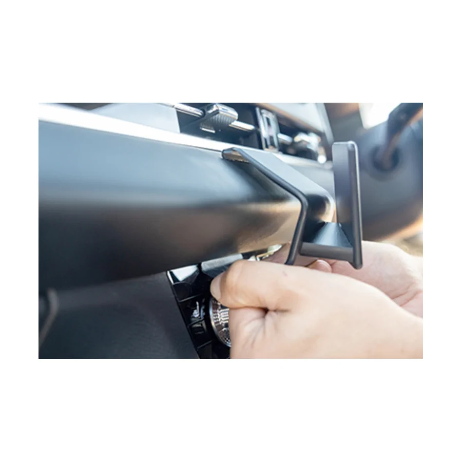 Bild 1 : 655955 : Brodit RHD ProClip für Mitsubishi Outlander, ab Bj. 2022 (Nur Rechtslenker!)