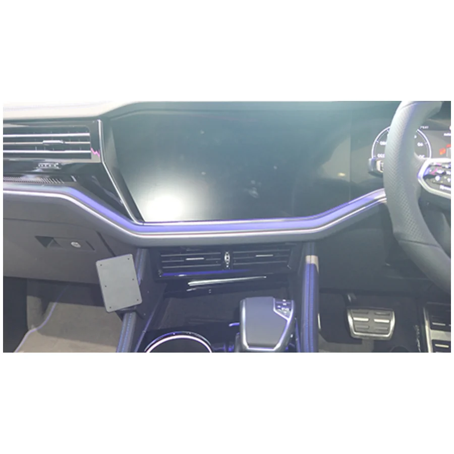 Bild 4 : 656017 : Brodit RHD ProClip für VW Touareg III Facelift, ab Bj. 10/2023 (Nur Rechtslenker!)