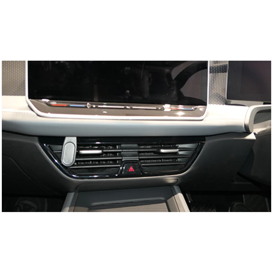 Bild 1 : 656027 : Brodit RHD ProClip für VW Passat (B9) ab 2024 (Nur Rechtslenker!)
