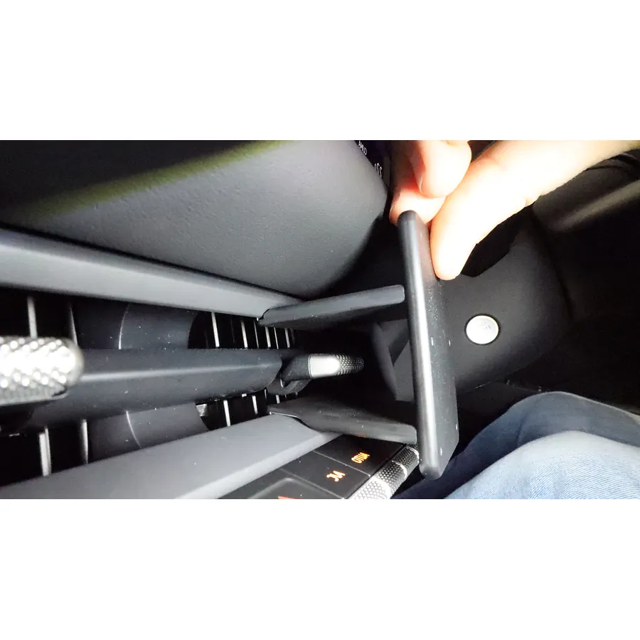 Bild 2 : 656314 : Brodit RHD ProClip für VW ID.3 Neio, ab Bj. 2026 (Nur Rechtslenker!)