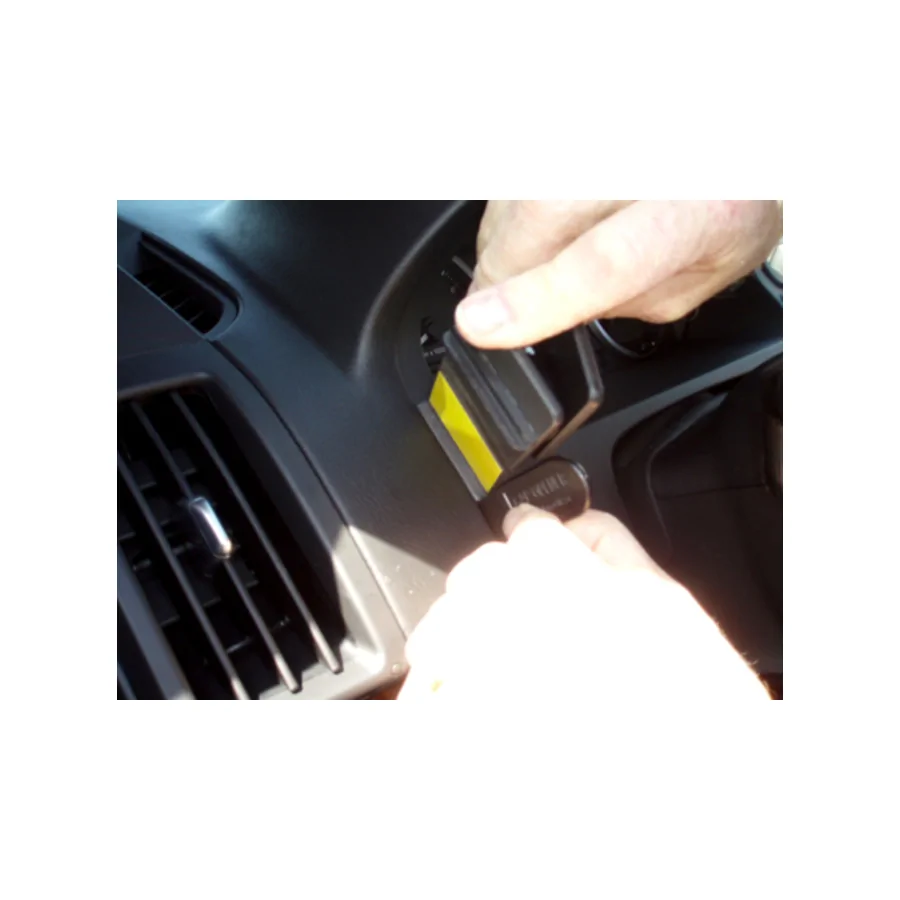 Bild 2 : 804006 : Brodit ProClip für Land Rover Freelander 2 ab Bj. 2007 bis 2015