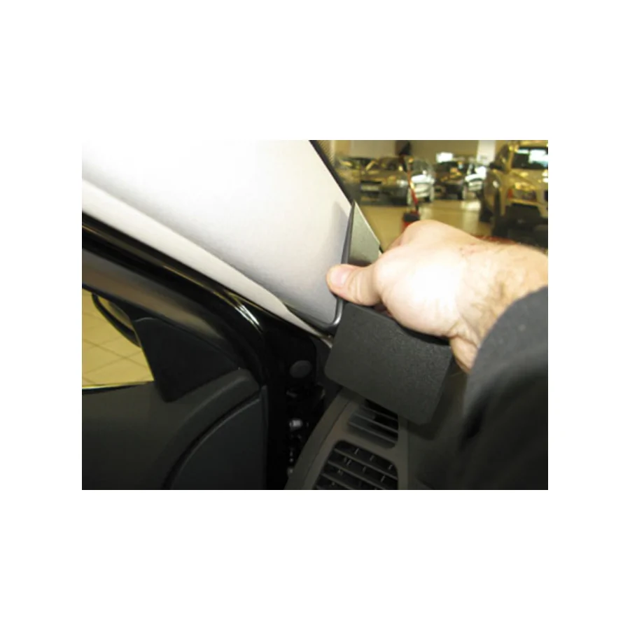 Bild 2 : 804134 : Brodit ProClip für Renault Laguna III, ab Bj. 2008 bis 2015